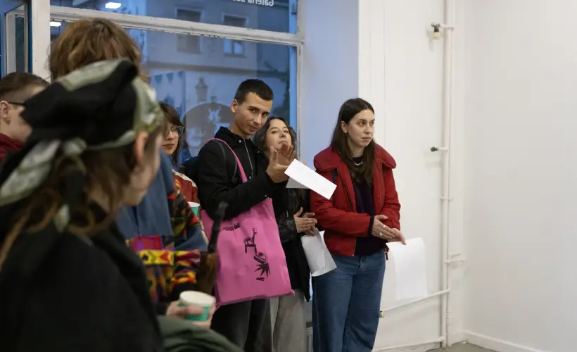 zdjęcie z wystawy Skład bławatny